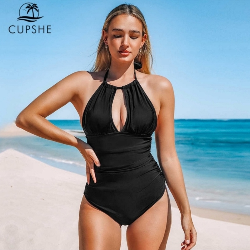 Cupshe Keep Secrets Halter One Piece Swimsuit Sz M